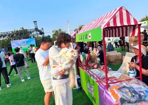 以义卖汇聚爱心，以行动践行ESG  联合麦通助力“乡村生活节”温暖启幕